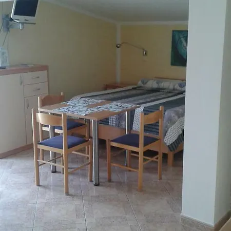 Appartement Dalmatia Klinac