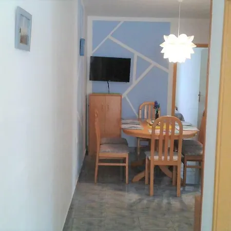 Dalmatia Klinac * Brist
